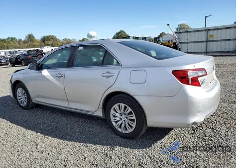 2014 Toyota Camry L z USA, uszkodzony, nr VIN 4T4BF1FKXER362165